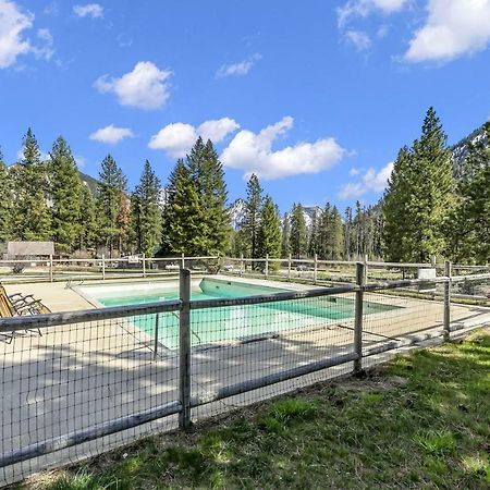 Sawtooth Lodge Stanley Buitenkant foto