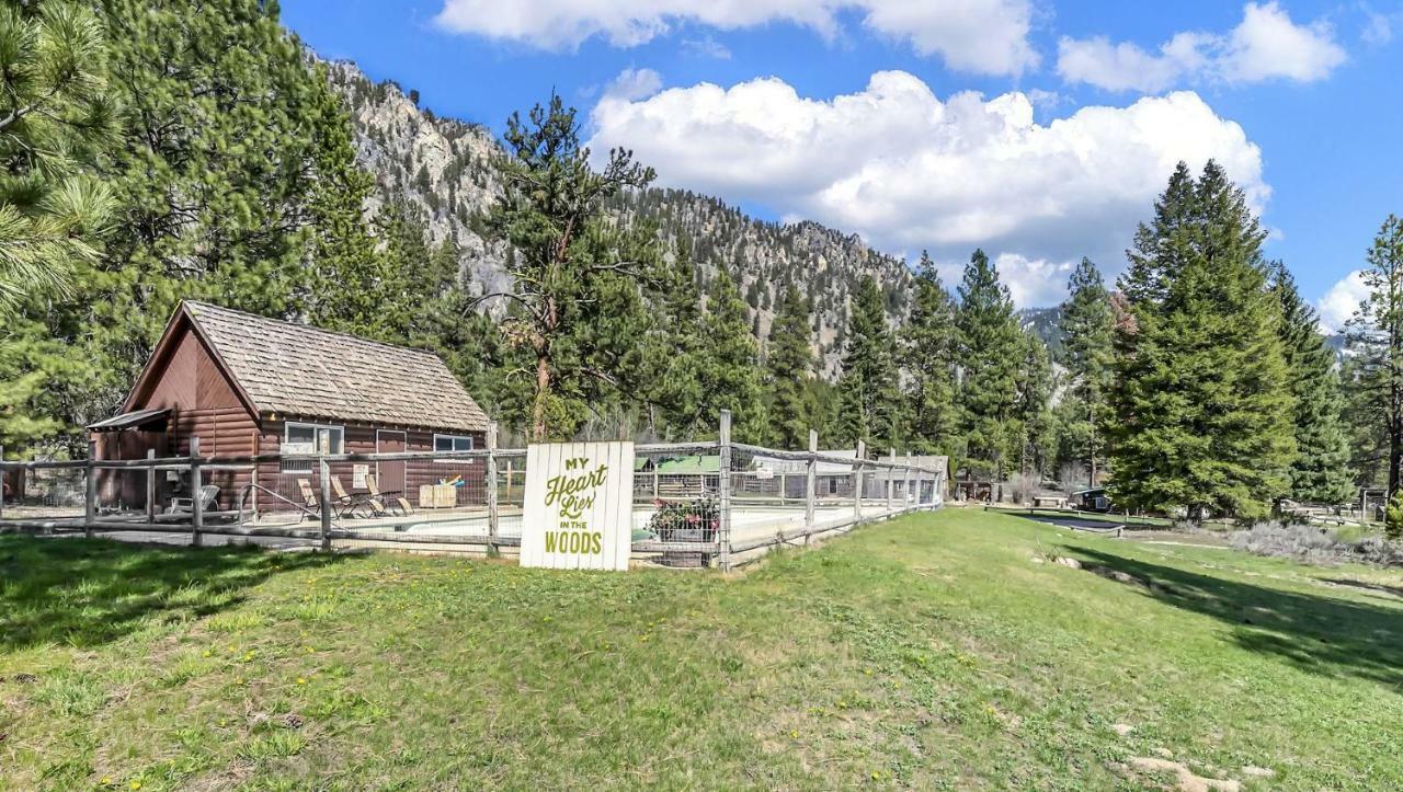 Sawtooth Lodge Stanley Buitenkant foto