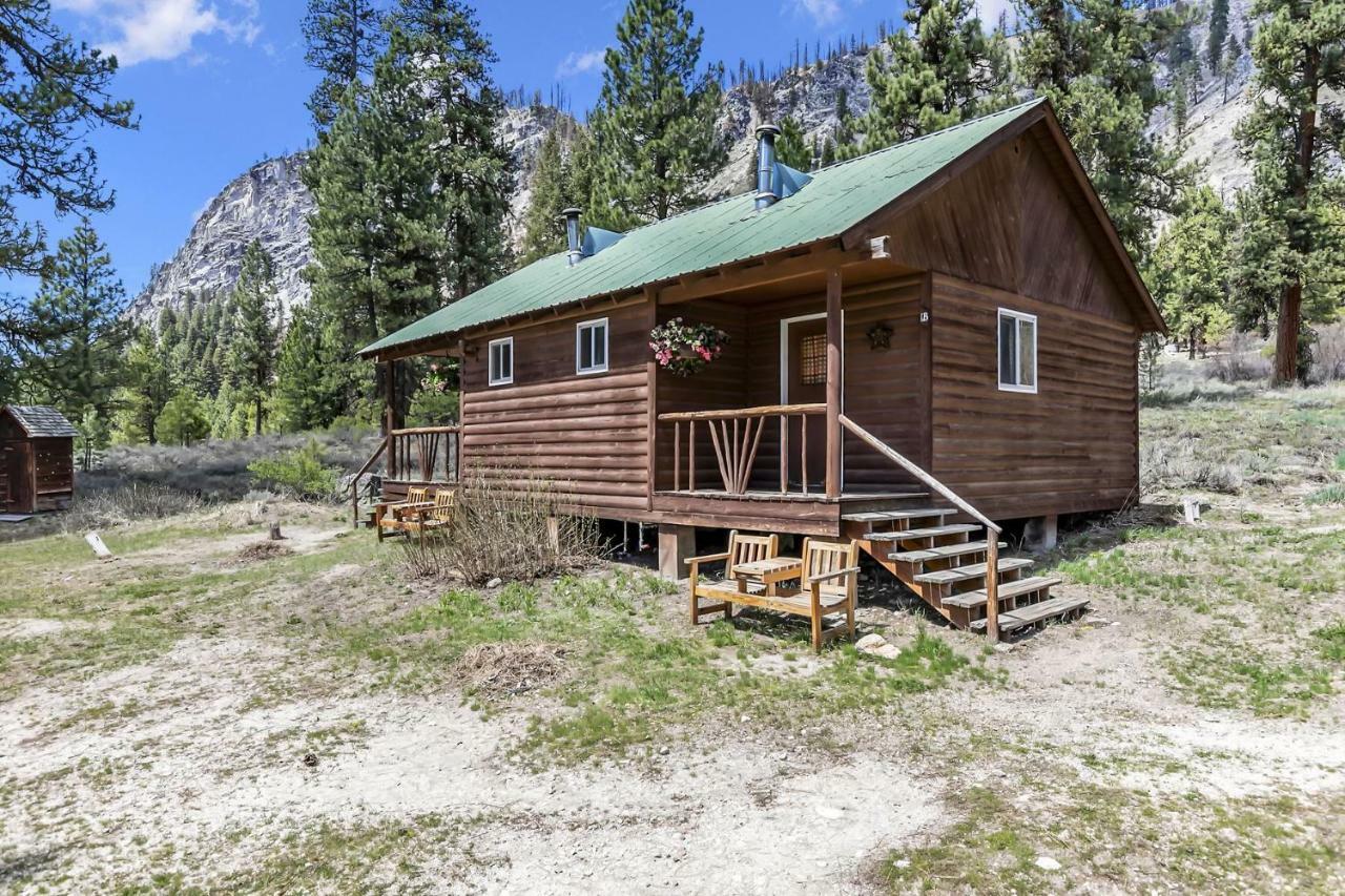 Sawtooth Lodge Stanley Buitenkant foto